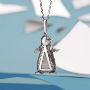 Anhänger Pinguin-Nahaufnahme Jasper Cabochon granatrotem Stein